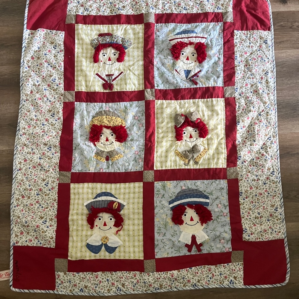 LID’l DOLLY RAGGEDY ANN & ANDY QUILT VINTAGE